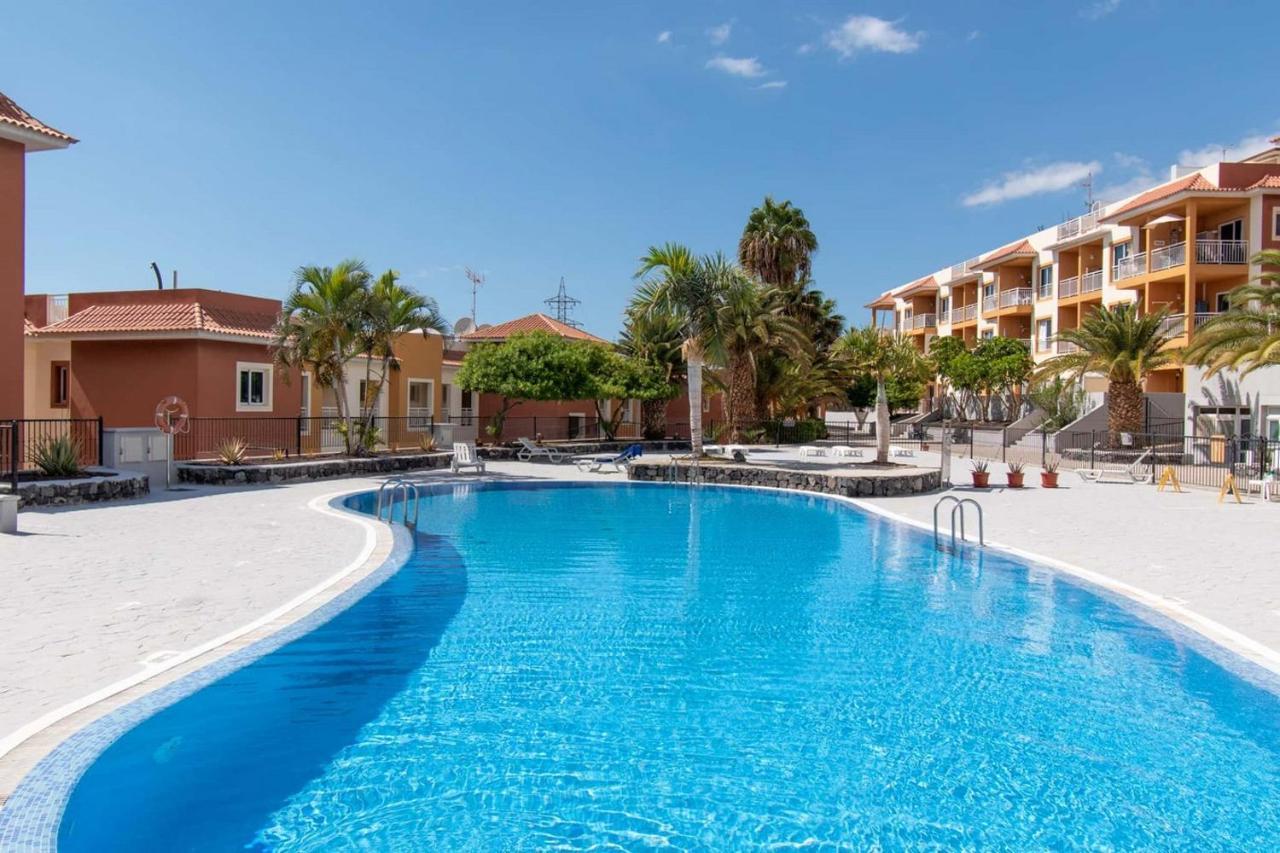 Sunset - 2 Bedroom Apartment Адехе Екстериор снимка