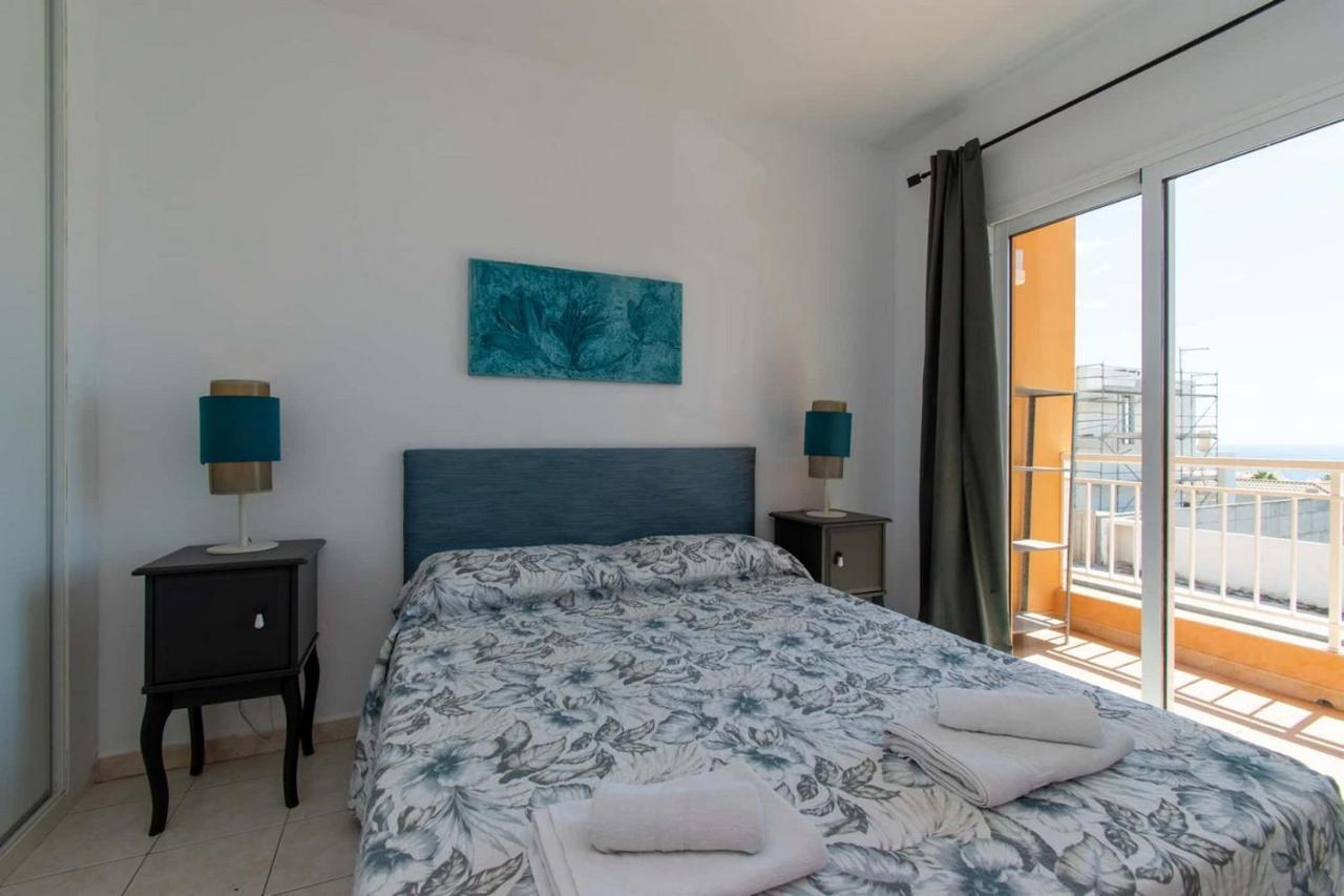 Sunset - 2 Bedroom Apartment Адехе Екстериор снимка