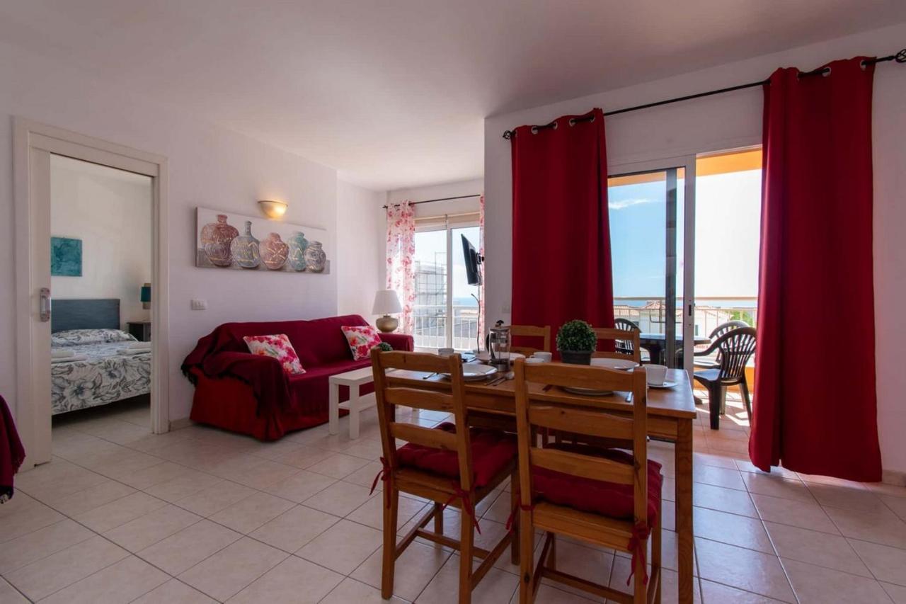 Sunset - 2 Bedroom Apartment Адехе Екстериор снимка